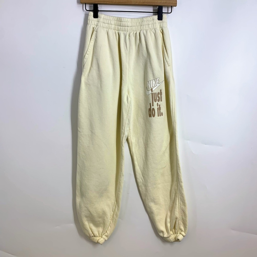Nike Kids Just Do It Stretch Cotton Fleece Print Tapered Sweatpants‎ Size M